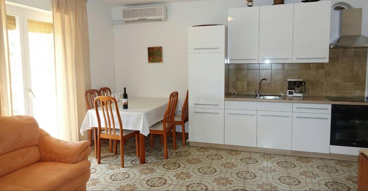 Apartamento Calm Sea View Banjole Exterior foto